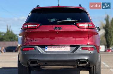 Внедорожник / Кроссовер Jeep Cherokee 2016 в 