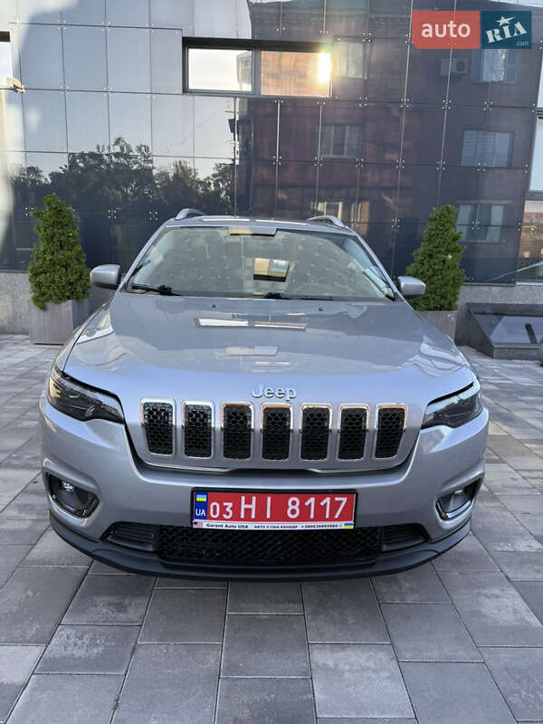 Внедорожник / Кроссовер Jeep Cherokee 2020 в Киеве