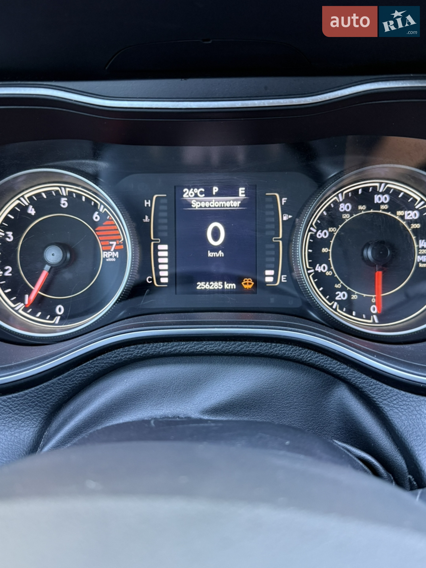2020 Jeep Cherokee - мініатюра 25