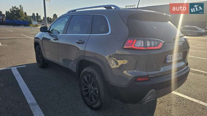 Позашляховик / Кросовер Jeep Cherokee 2020 в Києві