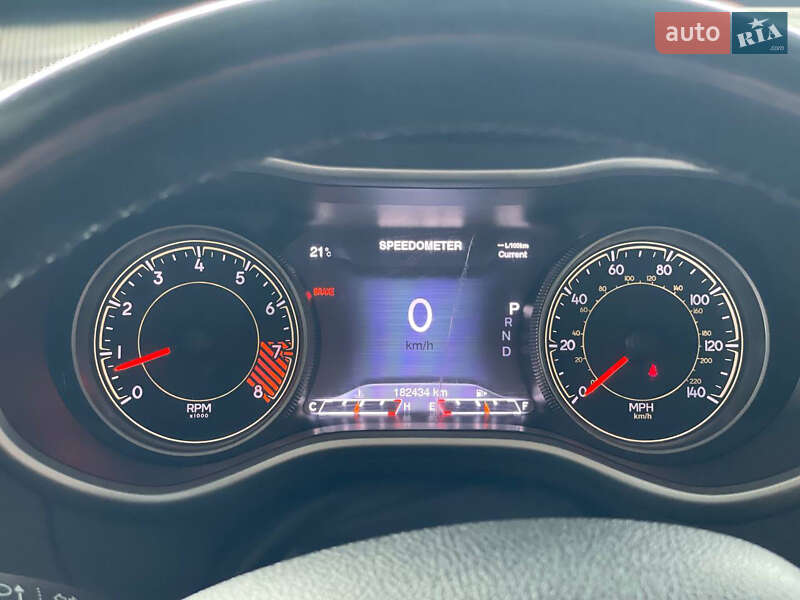 Позашляховик / Кросовер Jeep Cherokee 2014 в Рівному