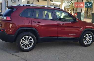 Внедорожник / Кроссовер Jeep Cherokee 2020 в 