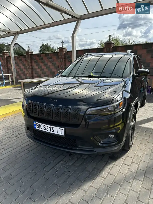Jeep Cherokee