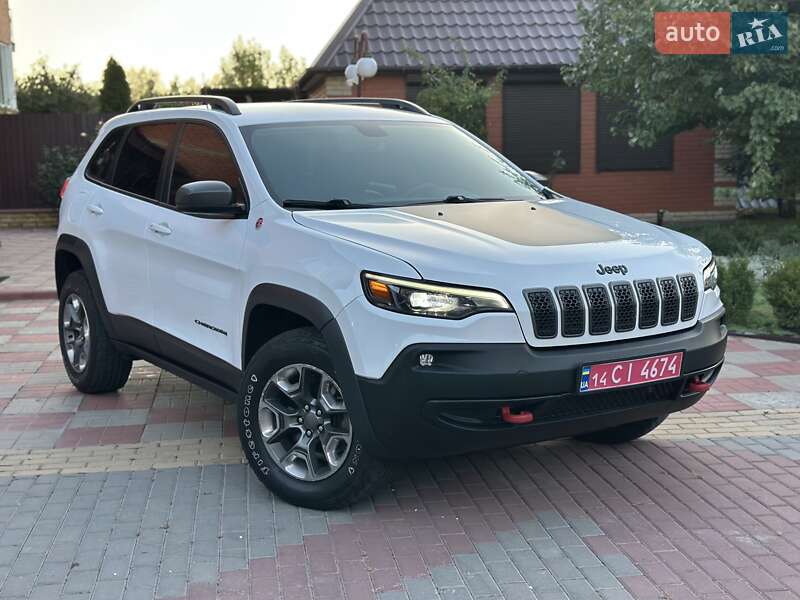 Внедорожник / Кроссовер Jeep Cherokee 2018 в Виннице