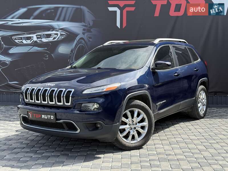 Внедорожник / Кроссовер Jeep Cherokee 2015 в Львове