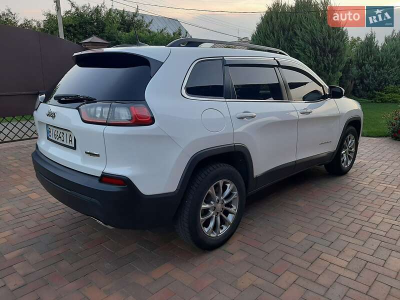 Внедорожник / Кроссовер Jeep Cherokee 2018 в Полтаве