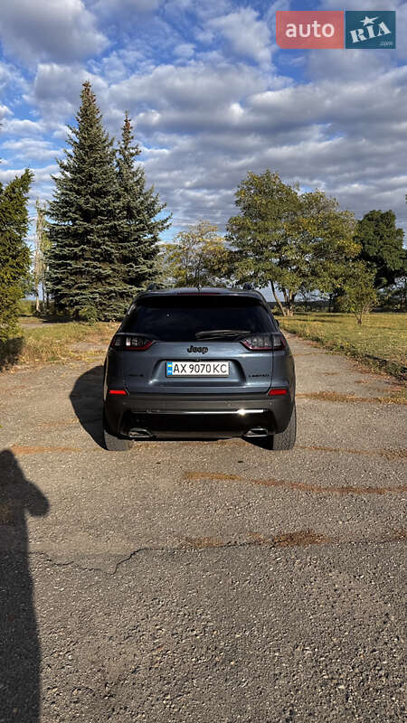 Позашляховик / Кросовер Jeep Cherokee 2019 в Чугуєві