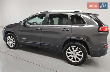 Внедорожник / Кроссовер Jeep Cherokee 2014 в 