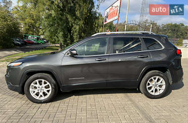 Внедорожник / Кроссовер Jeep Cherokee 2016 в 