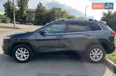 Внедорожник / Кроссовер Jeep Cherokee 2016 в 