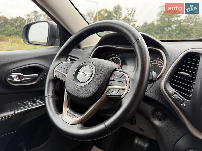 Внедорожник / Кроссовер Jeep Cherokee 2014 в Радивилове фото 49 Внедорожник / Кроссовер Jeep Cherokee 2014 в Радивилове