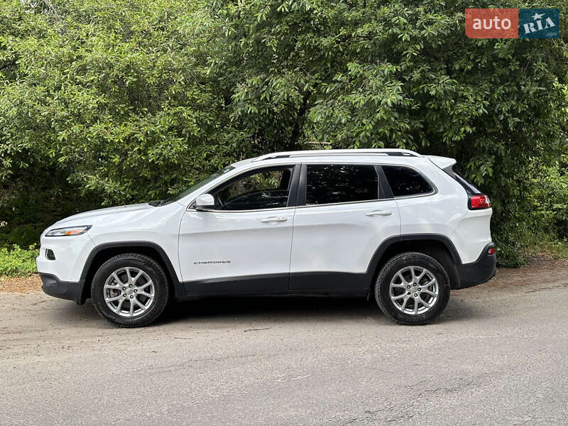 Позашляховик / Кросовер Jeep Cherokee 2017 в Лубнах