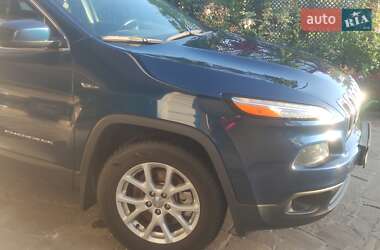 Внедорожник / Кроссовер Jeep Cherokee 2017 в 