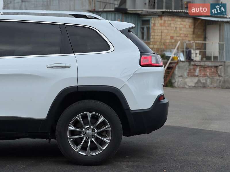 Внедорожник / Кроссовер Jeep Cherokee 2018 в Киеве фото 6 Внедорожник / Кроссовер Jeep Cherokee 2018 в Киеве