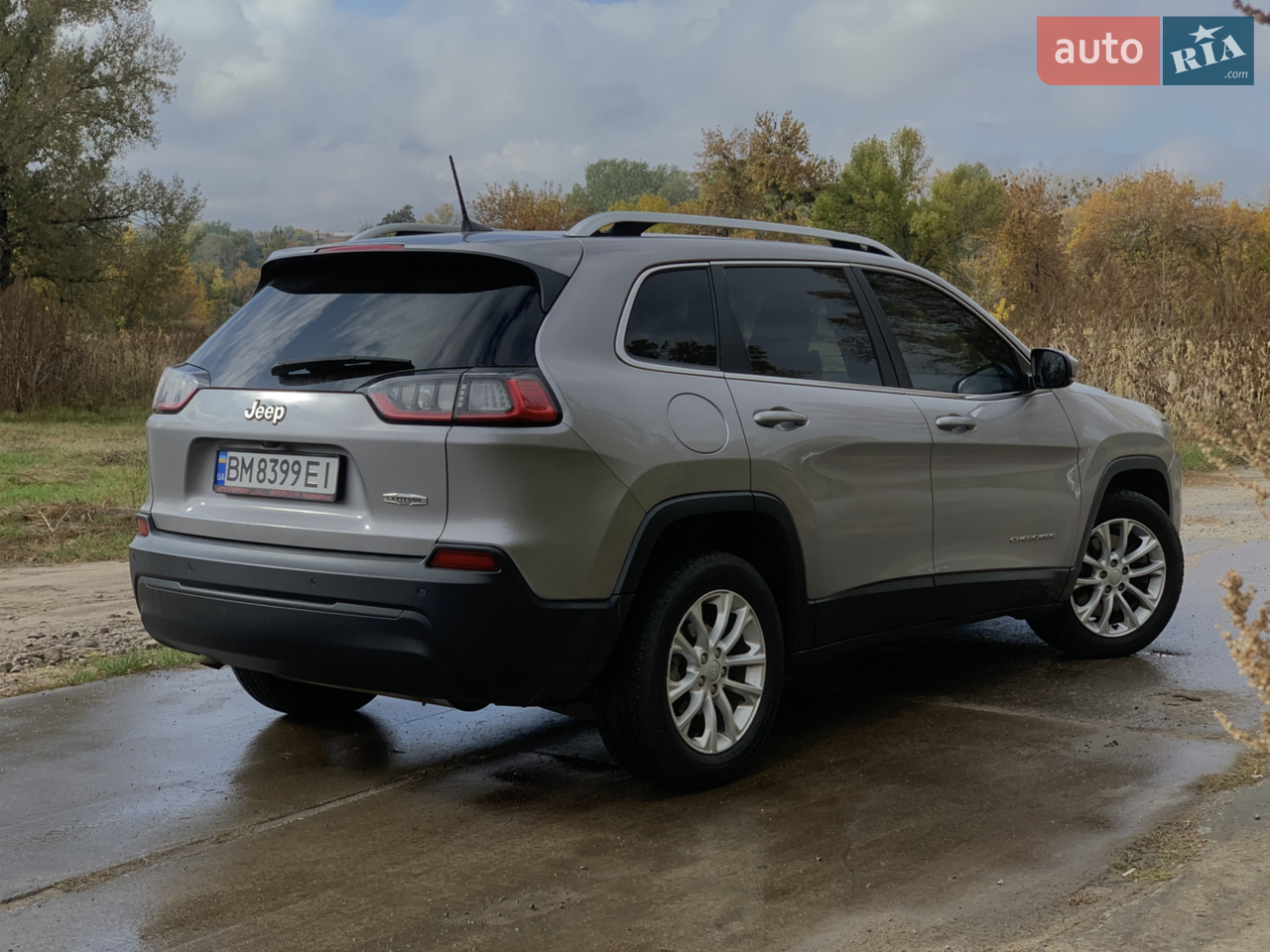 2018 Jeep Cherokee - мініатюра 14