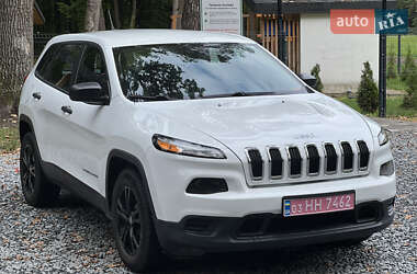 Позашляховик / Кросовер Jeep Cherokee 2015 в Радивиліві