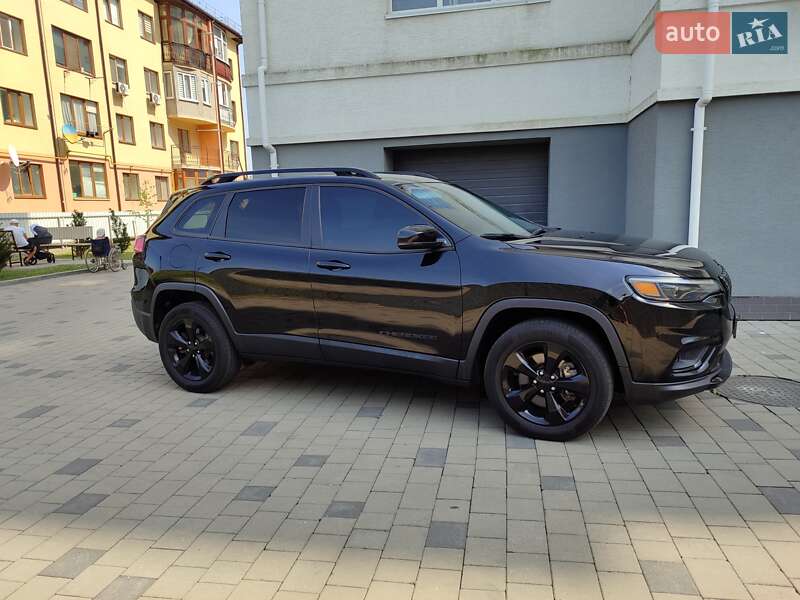 Внедорожник / Кроссовер Jeep Cherokee 2019 в Ивано-Франковске фото 7 Внедорожник / Кроссовер Jeep Cherokee 2019 в Ивано-Франковске