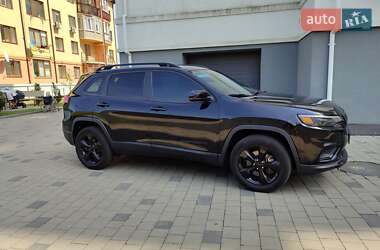 Внедорожник / Кроссовер Jeep Cherokee 2019 в 