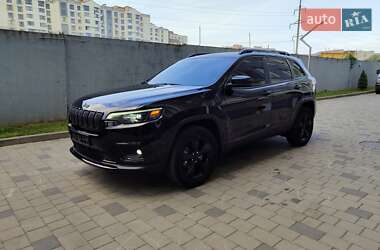 Внедорожник / Кроссовер Jeep Cherokee 2019 в 