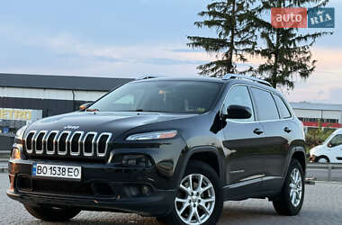 Позашляховик / Кросовер Jeep Cherokee 2015 в 