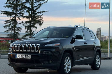 Позашляховик / Кросовер Jeep Cherokee 2015 в 