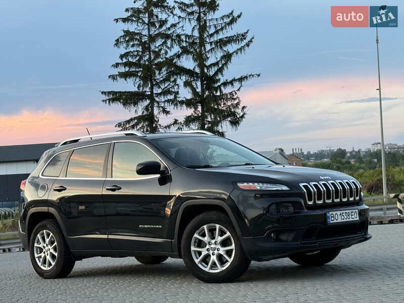 Внедорожник / Кроссовер Jeep Cherokee 2015 в Тернополе фото 14 Внедорожник / Кроссовер Jeep Cherokee 2015 в Тернополе