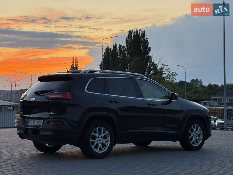 Внедорожник / Кроссовер Jeep Cherokee 2015 в Тернополе фото 17 Внедорожник / Кроссовер Jeep Cherokee 2015 в Тернополе