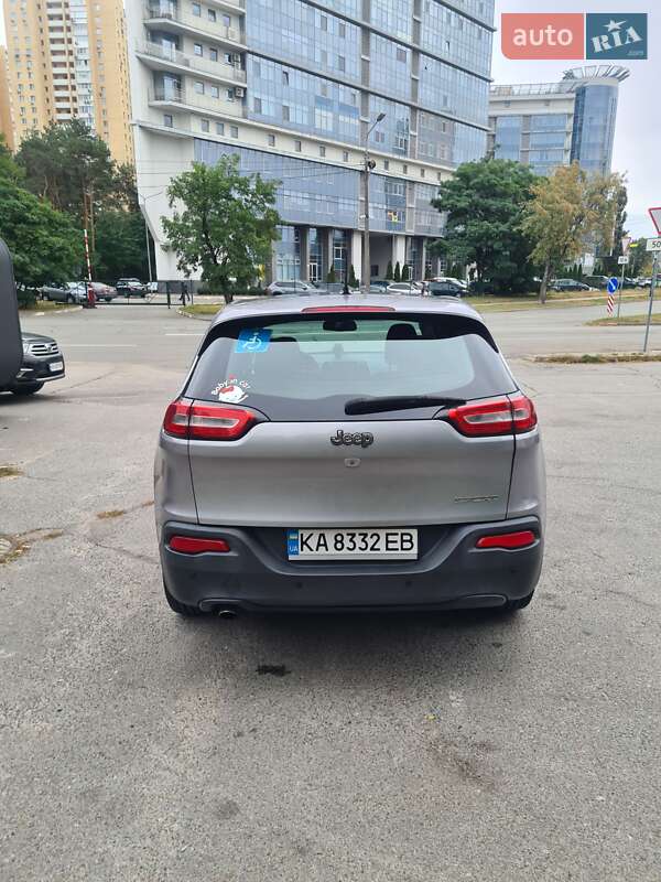 Внедорожник / Кроссовер Jeep Cherokee 2014 в Киеве фото 2 Внедорожник / Кроссовер Jeep Cherokee 2014 в Киеве