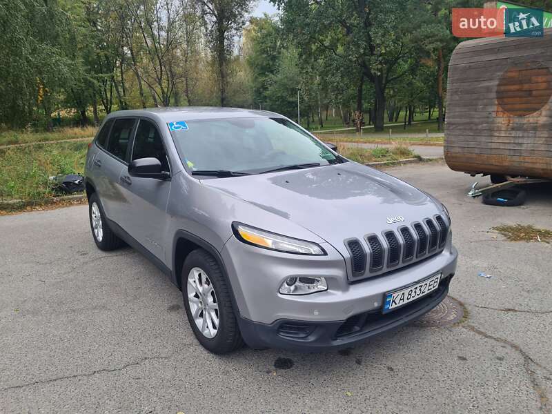 Внедорожник / Кроссовер Jeep Cherokee 2014 в Киеве фото 13 Внедорожник / Кроссовер Jeep Cherokee 2014 в Киеве