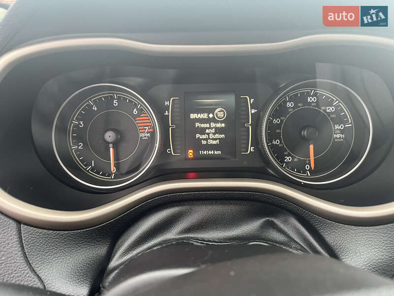 Позашляховик / Кросовер Jeep Cherokee 2016 в Львові