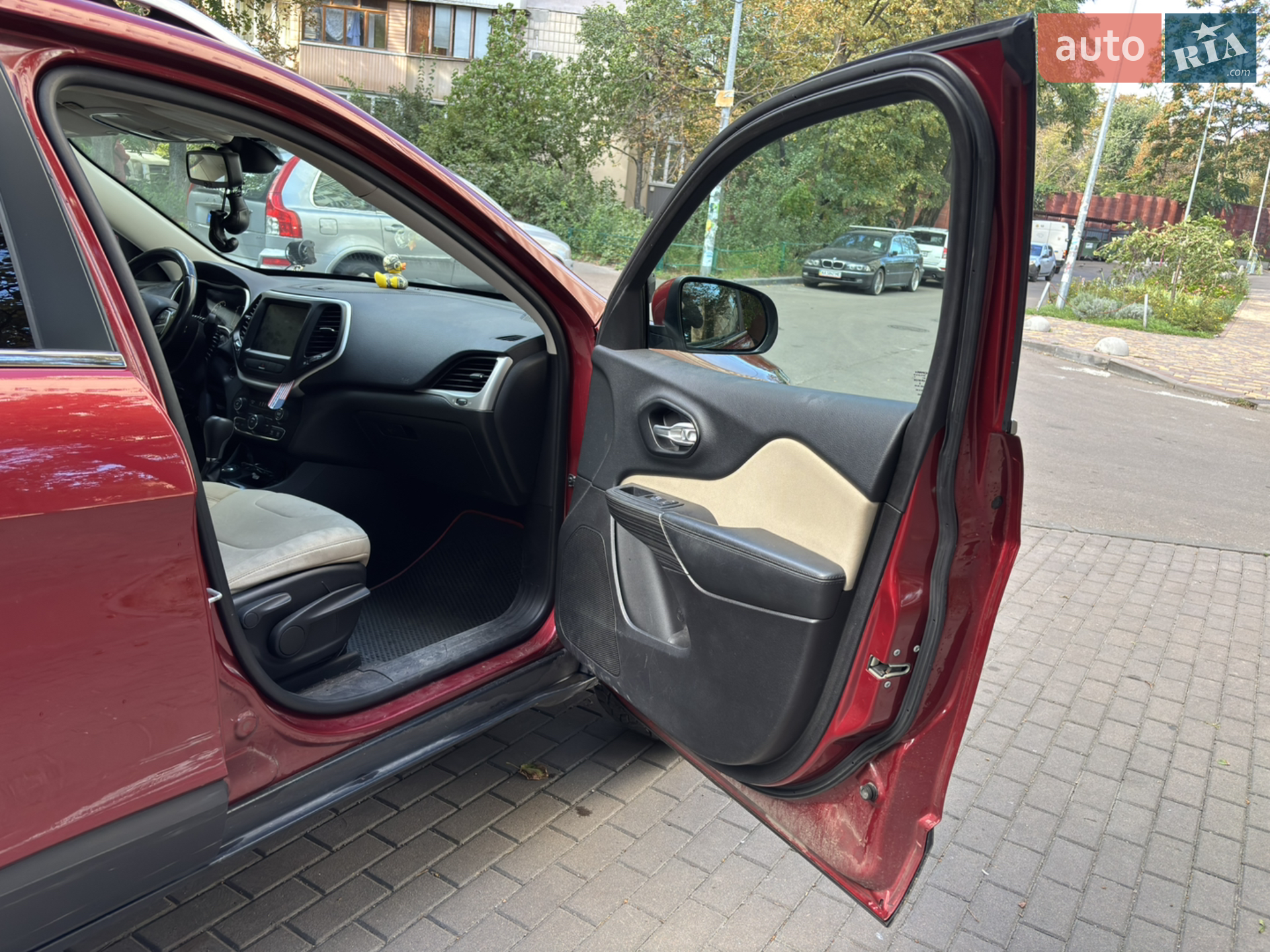2014 Jeep Cherokee - мініатюра 14