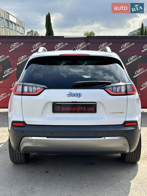 Позашляховик / Кросовер Jeep Cherokee 2018 в Сумах
