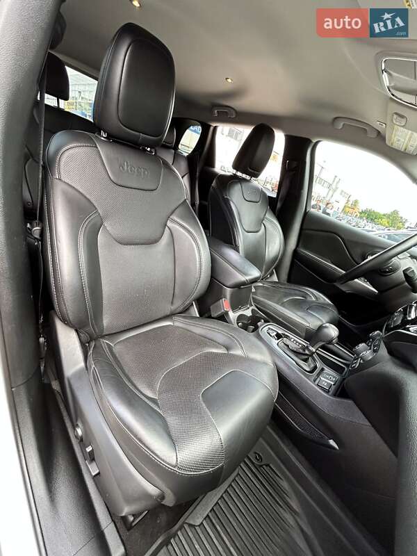 Позашляховик / Кросовер Jeep Cherokee 2018 в Сумах