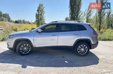 Внедорожник / Кроссовер Jeep Cherokee 2020 в 