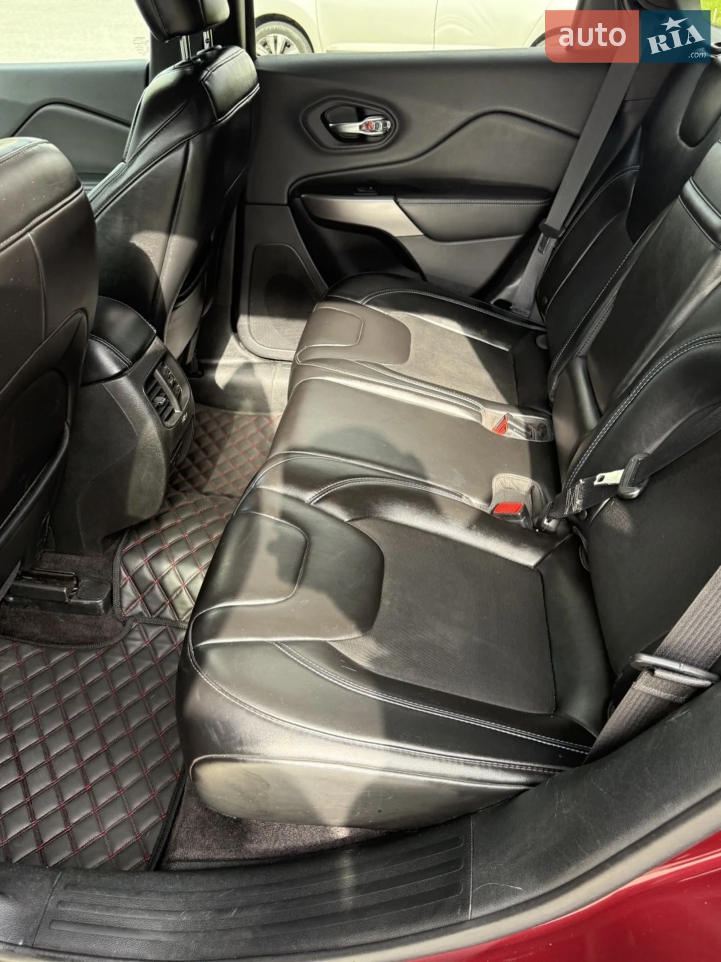 2018 Jeep Cherokee - мініатюра 7
