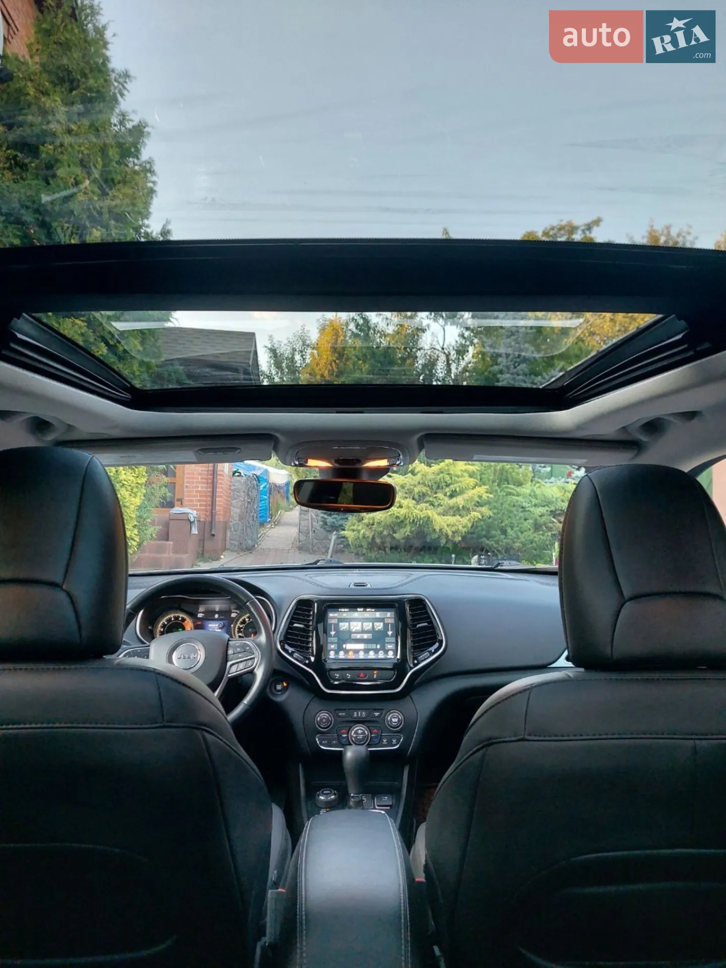 2021 Jeep Cherokee - мініатюра 25