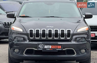 Внедорожник / Кроссовер Jeep Cherokee 2015 в 