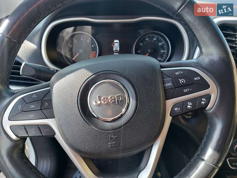 Внедорожник / Кроссовер Jeep Cherokee 2014 в Звягеле