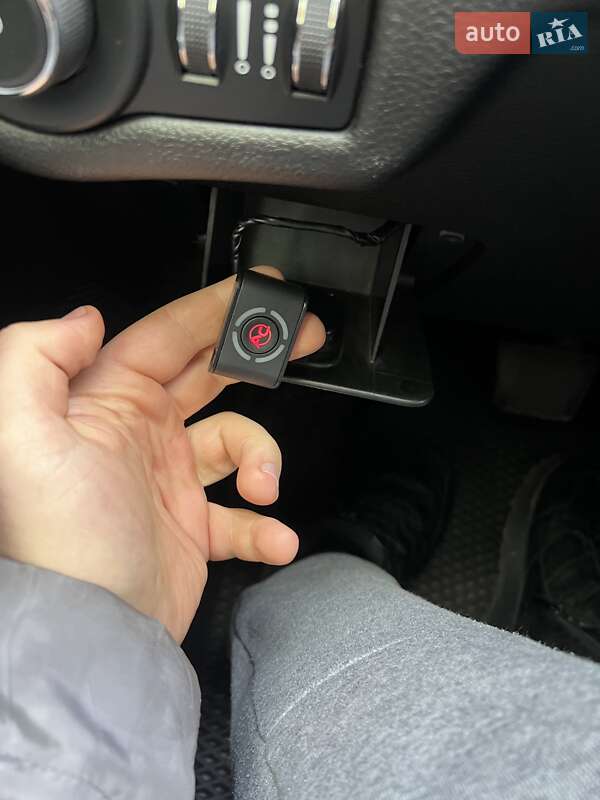 Позашляховик / Кросовер Jeep Cherokee 2017 в Броварах фото 14 Позашляховик / Кросовер Jeep Cherokee 2017 в Броварах