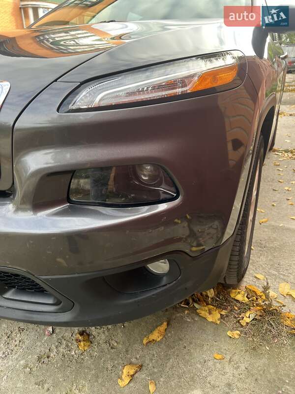 Позашляховик / Кросовер Jeep Cherokee 2017 в Броварах фото 17 Позашляховик / Кросовер Jeep Cherokee 2017 в Броварах