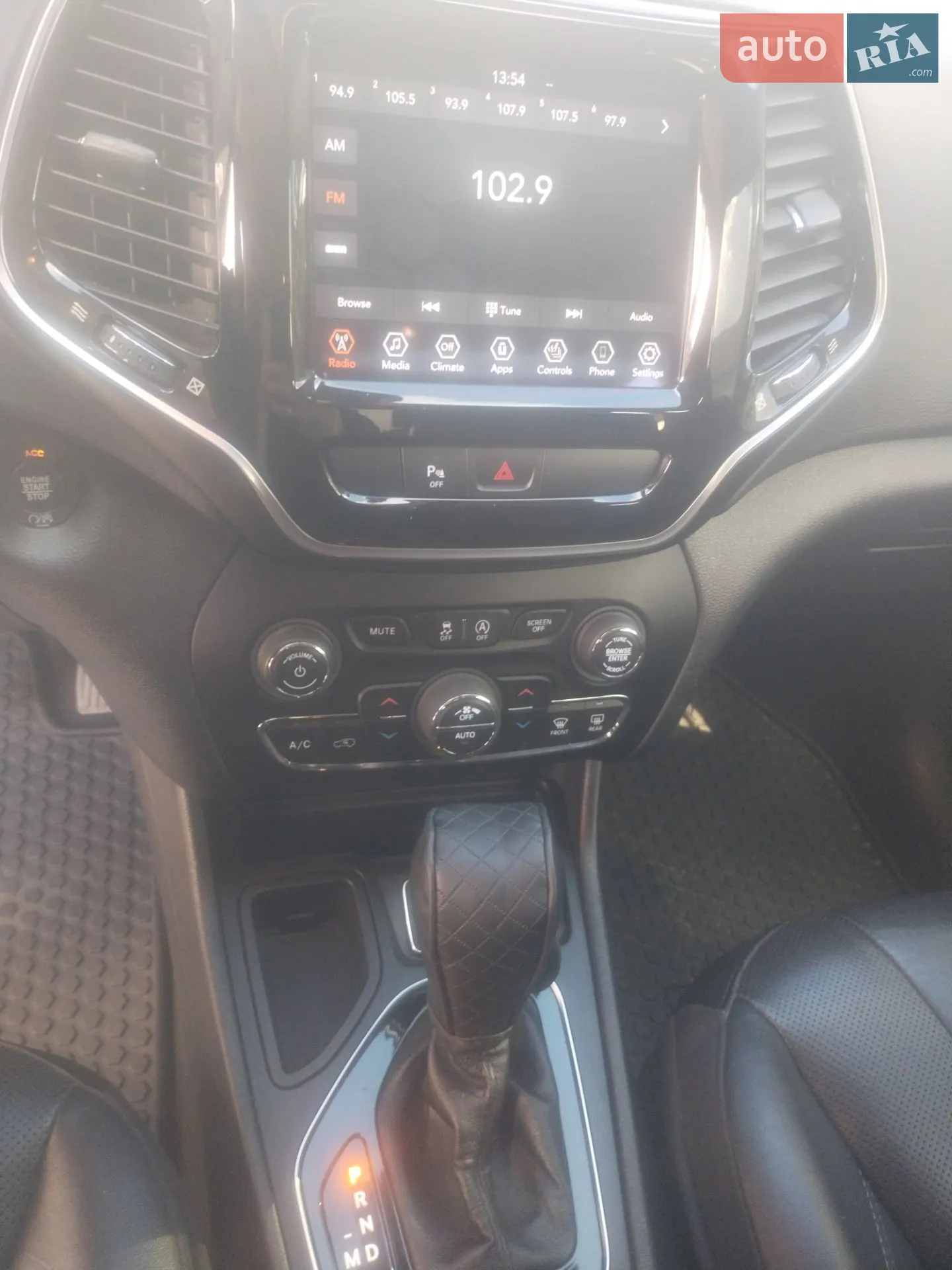 2019 Jeep Cherokee - мініатюра 3