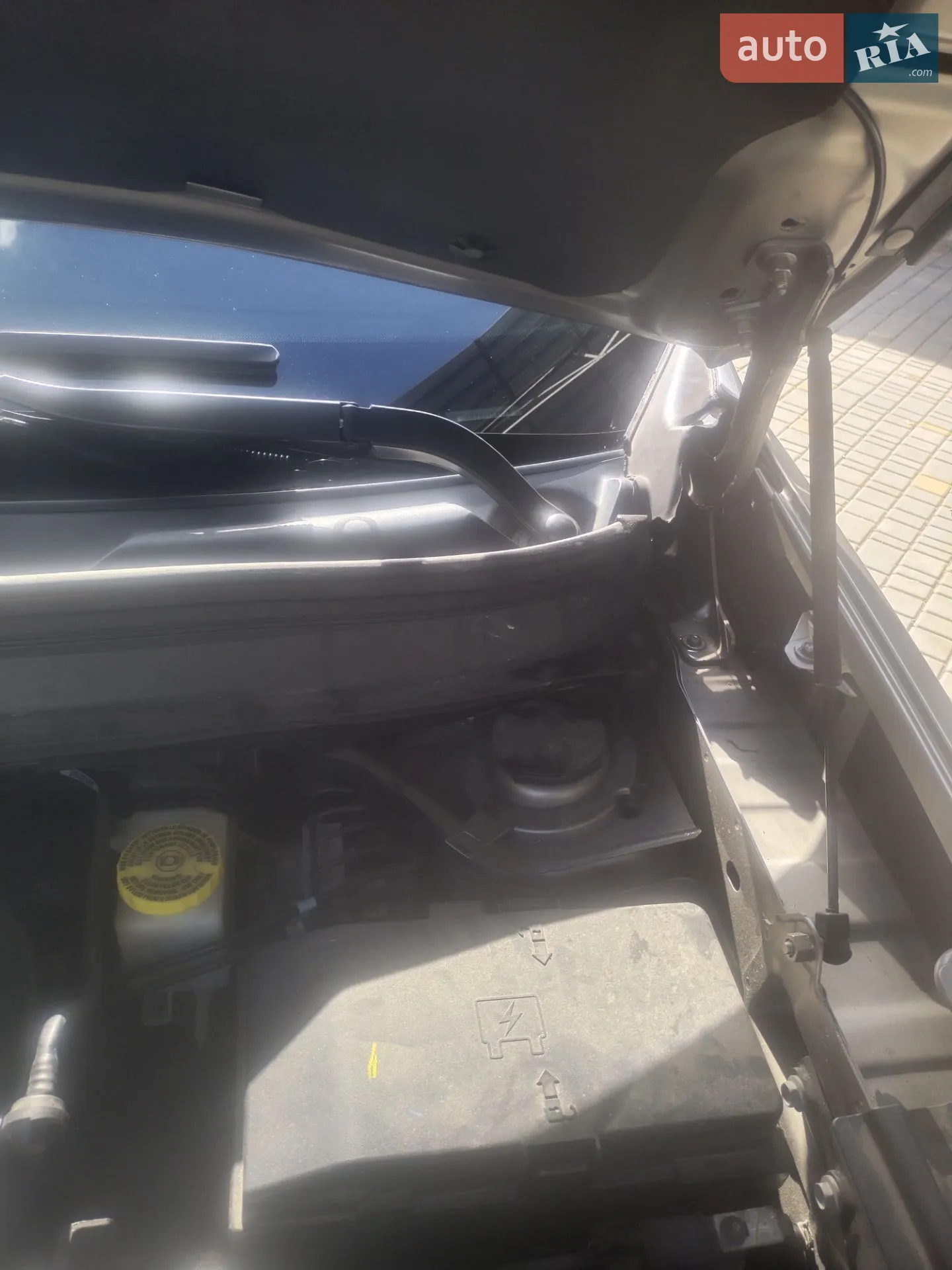 2019 Jeep Cherokee - мініатюра 13