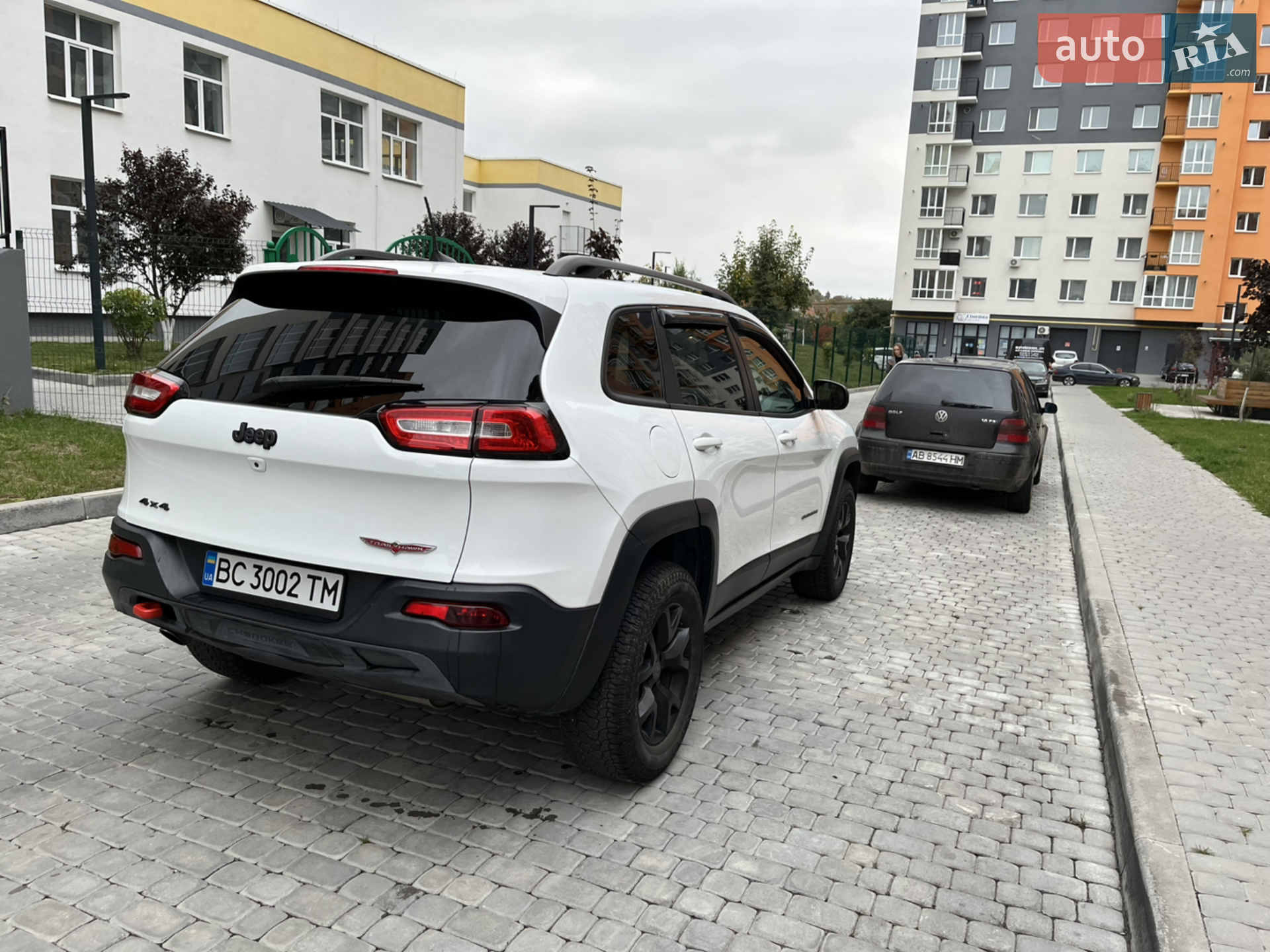 2016 Jeep Cherokee - мініатюра 21