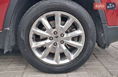 Внедорожник / Кроссовер Jeep Cherokee 2016 в 