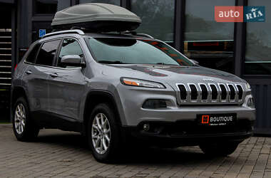 Внедорожник / Кроссовер Jeep Cherokee 2016 в 