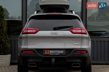 Внедорожник / Кроссовер Jeep Cherokee 2016 в 