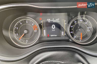 Позашляховик / Кросовер Jeep Cherokee 2020 в  фото 7 Позашляховик / Кросовер Jeep Cherokee 2020 в