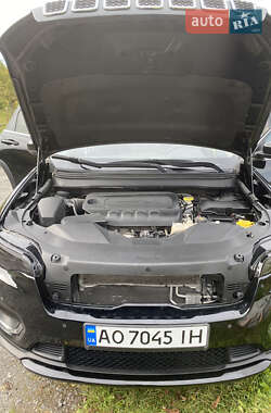 Позашляховик / Кросовер Jeep Cherokee 2020 в  фото 12 Позашляховик / Кросовер Jeep Cherokee 2020 в