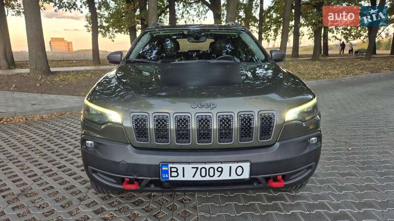 Jeep Cherokee 2021