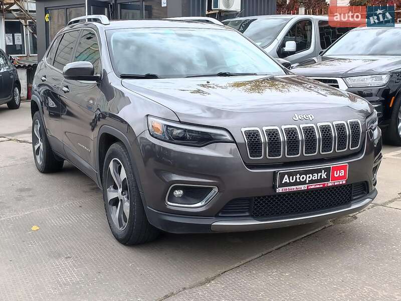 Внедорожник / Кроссовер Jeep Cherokee 2018 в Харькове